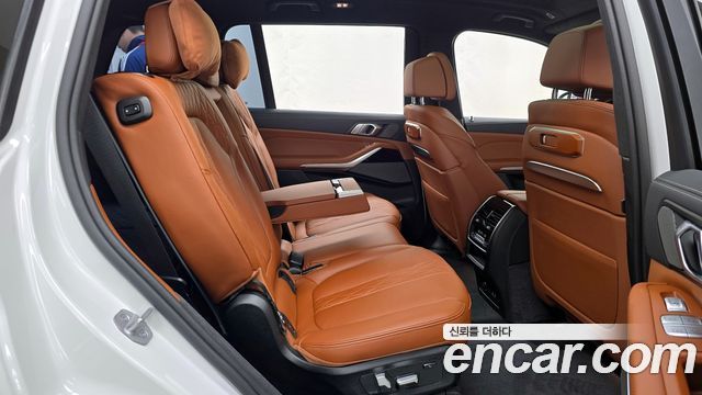 BMW X7 xDrive 40i M Sport 7STR