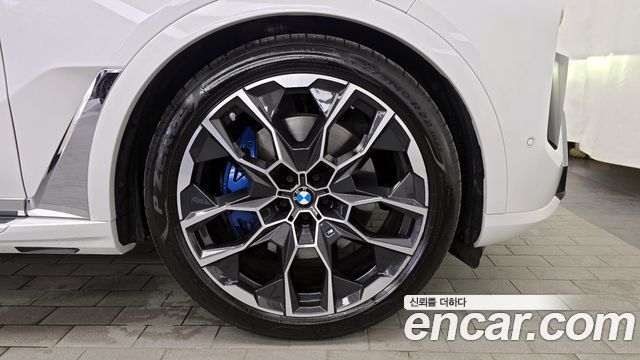 BMW X7 xDrive 40i M Sport 7STR