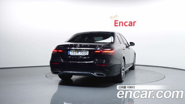 Mercedes-Benz E-Class E220d 4MATIC AMG Line