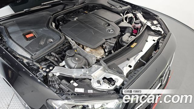 Mercedes-Benz E-Class E220d 4MATIC AMG Line