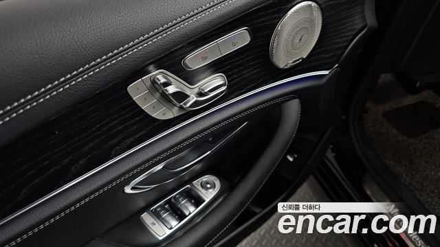 Mercedes-Benz E-Class E220d 4MATIC AMG Line