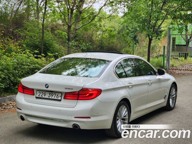 BMW 5-Series 530i Luxury Plus
