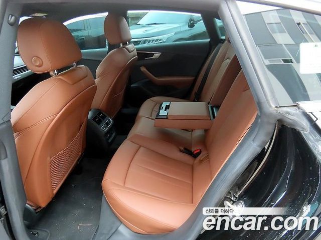 Audi A5 40 TFSI Quattro Premium Sportback