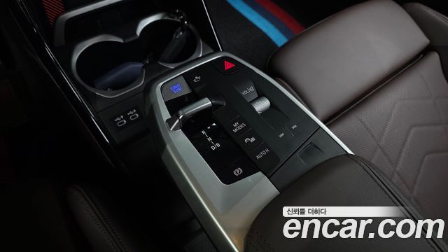BMW iX1 xDrive 30 M Sport