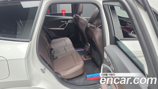 BMW iX1 xDrive 30 M Sport