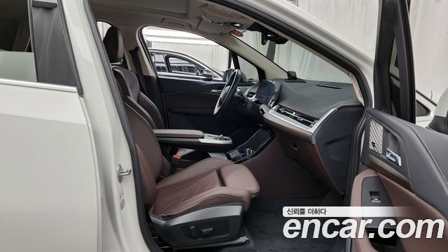 BMW 2-Series 218d Luxury