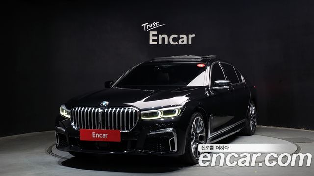 BMW 7-Series 740Li xDrive M Sport Package