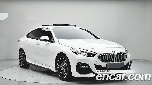 BMW 2-Series 220i M Sports
