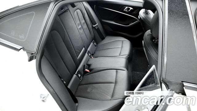 BMW 2-Series 220i M Sports
