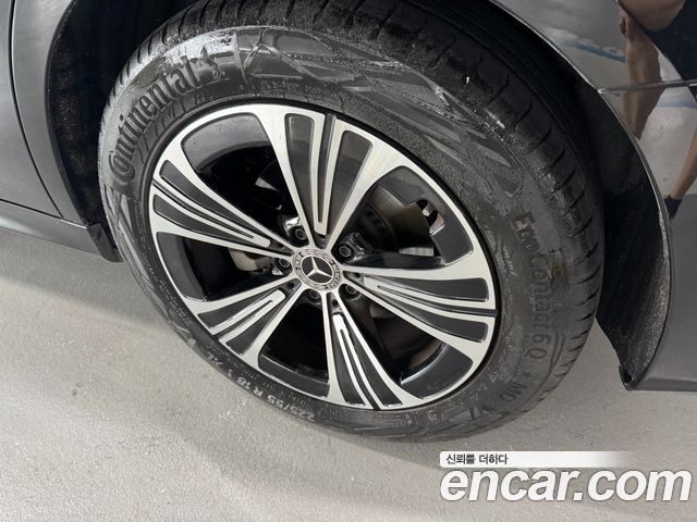 Mercedes-Benz E-Class E200 Avantgarde