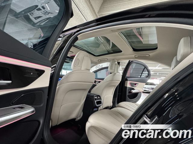Mercedes-Benz E-Class E200 Avantgarde