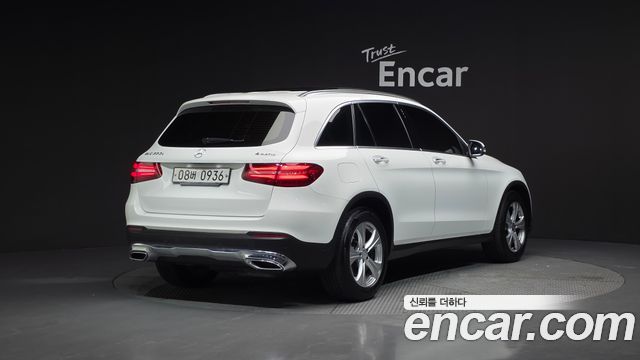 Mercedes-Benz GLC-Class GLC220 d 4MATIC