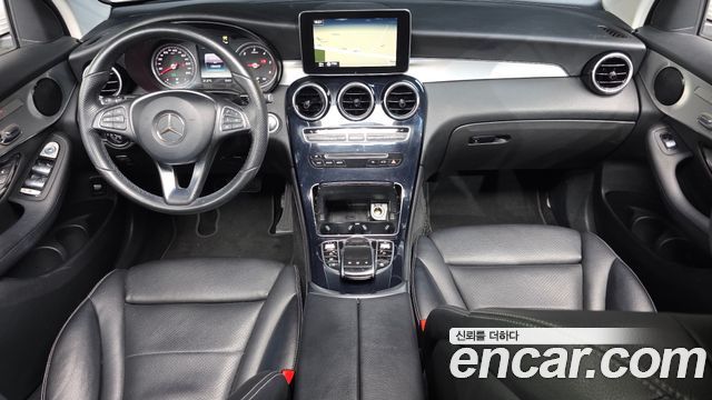 Mercedes-Benz GLC-Class GLC220 d 4MATIC