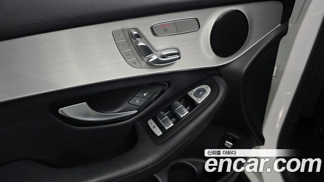 Mercedes-Benz GLC-Class GLC220 d 4MATIC