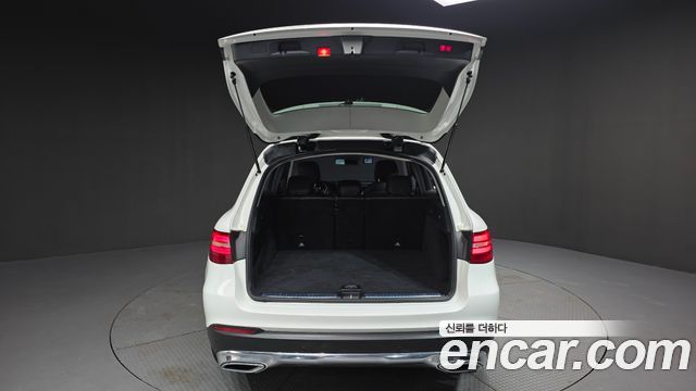 Mercedes-Benz GLC-Class GLC220 d 4MATIC