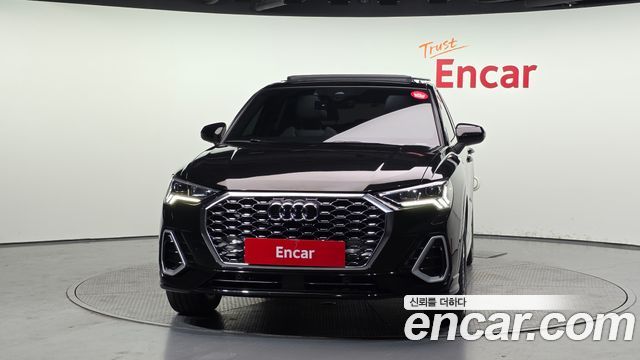 Audi Q3 35 TDI Premium Sportback