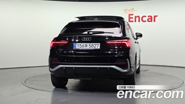 Audi Q3 35 TDI Premium Sportback