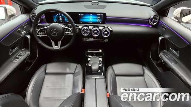Mercedes-Benz A-Class A220 Hatchback