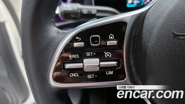 Mercedes-Benz A-Class A220 Hatchback