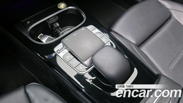 Mercedes-Benz A-Class A220 Hatchback
