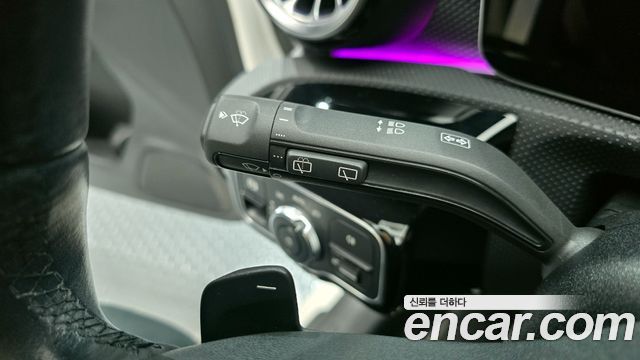 Mercedes-Benz A-Class A220 Hatchback