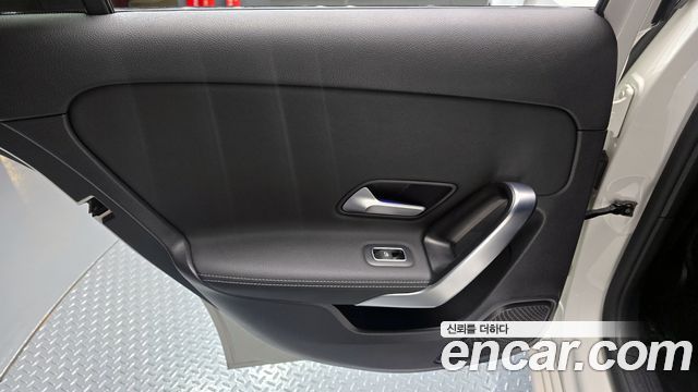 Mercedes-Benz A-Class A220 Hatchback