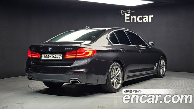 BMW 5-Series 520d xDrive M Sport Package Plus