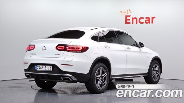 Mercedes-Benz GLC-Class GLC300e 4MATIC Coupe