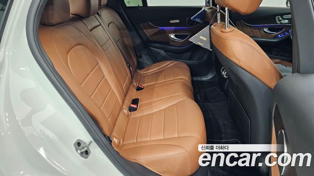 Mercedes-Benz GLC-Class GLC300e 4MATIC Coupe