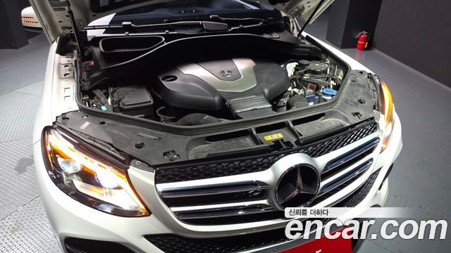 Mercedes-Benz GLE-Class GLE350 d 4MATIC