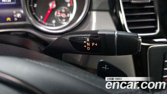 Mercedes-Benz GLE-Class GLE350 d 4MATIC