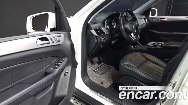 Mercedes-Benz GLE-Class GLE350 d 4MATIC