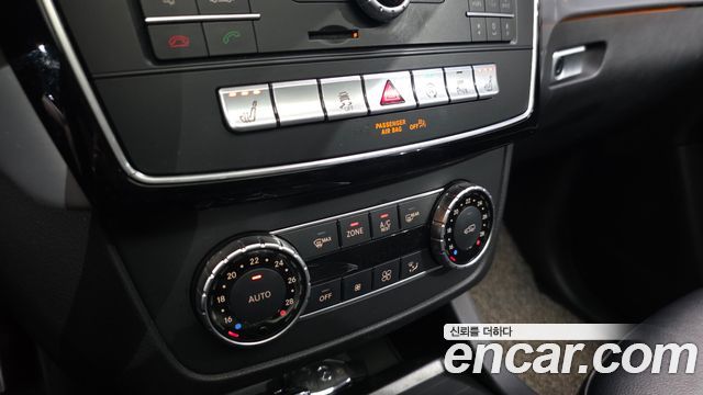 Mercedes-Benz GLE-Class GLE350 d 4MATIC