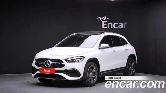 Mercedes-Benz GLA-Class GLA250 4MATIC