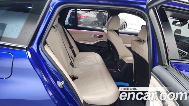 BMW 3-Series M340i xDrive Touring