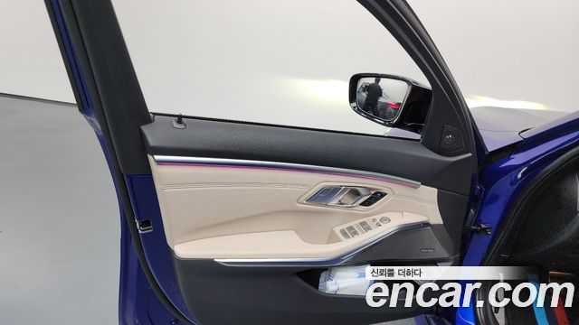 BMW 3-Series M340i xDrive Touring