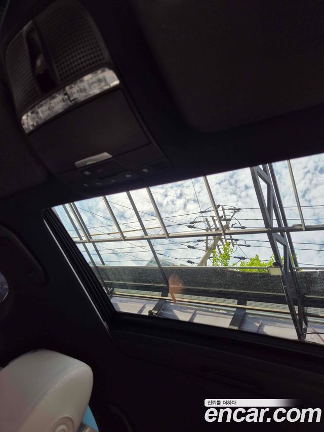 Mercedes-Benz E-Class E250 Avantgarde