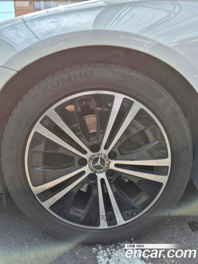Mercedes-Benz E-Class E250 Avantgarde