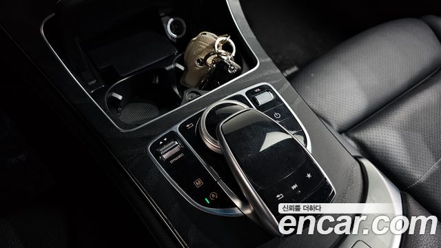 Mercedes-Benz GLC-Class GCL300 4MATIC Coupe