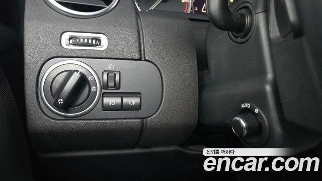 Land Rover Discovery 3.0 SDV6 HSE