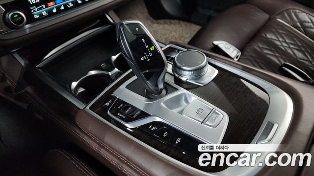 BMW 7-Series 740d xDrive Design Pure Excellence