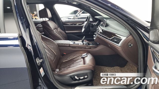 BMW 7-Series 740d xDrive Design Pure Excellence