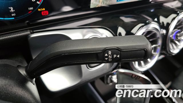 Mercedes-Benz GLB-Class AMG GLB35 4MATIC