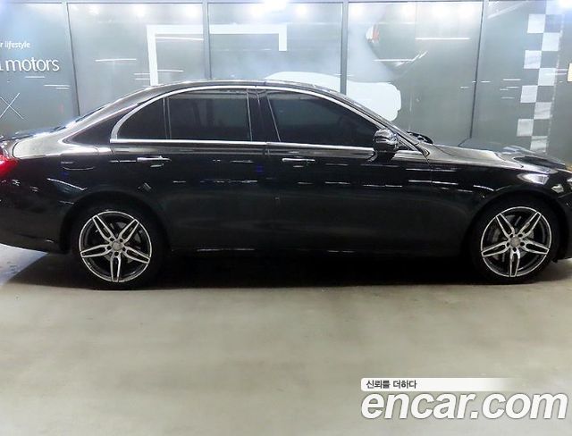Mercedes-Benz E-Class E350d