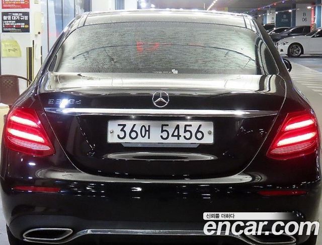 Mercedes-Benz E-Class E350d