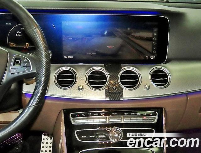 Mercedes-Benz E-Class E350d