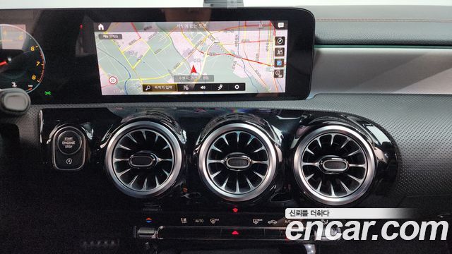Mercedes-Benz CLA-Class CLA250 4MATIC
