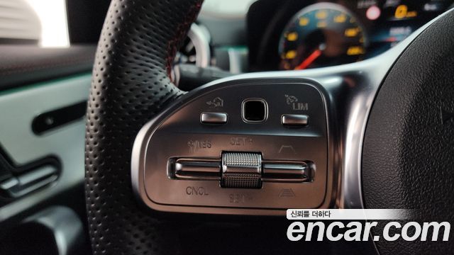 Mercedes-Benz CLA-Class CLA250 4MATIC