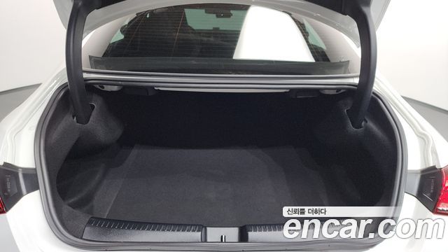 Mercedes-Benz CLA-Class CLA250 4MATIC