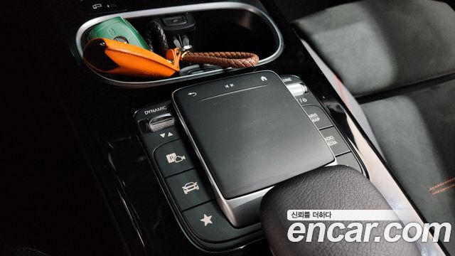 Mercedes-Benz CLA-Class CLA250 4MATIC